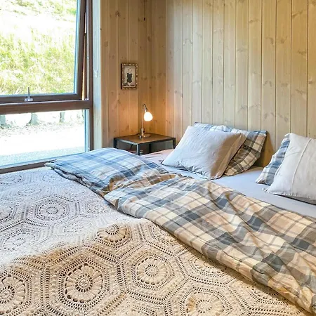 1 Bedroom Gorgeous Home In Straumgjerde * Riksheim